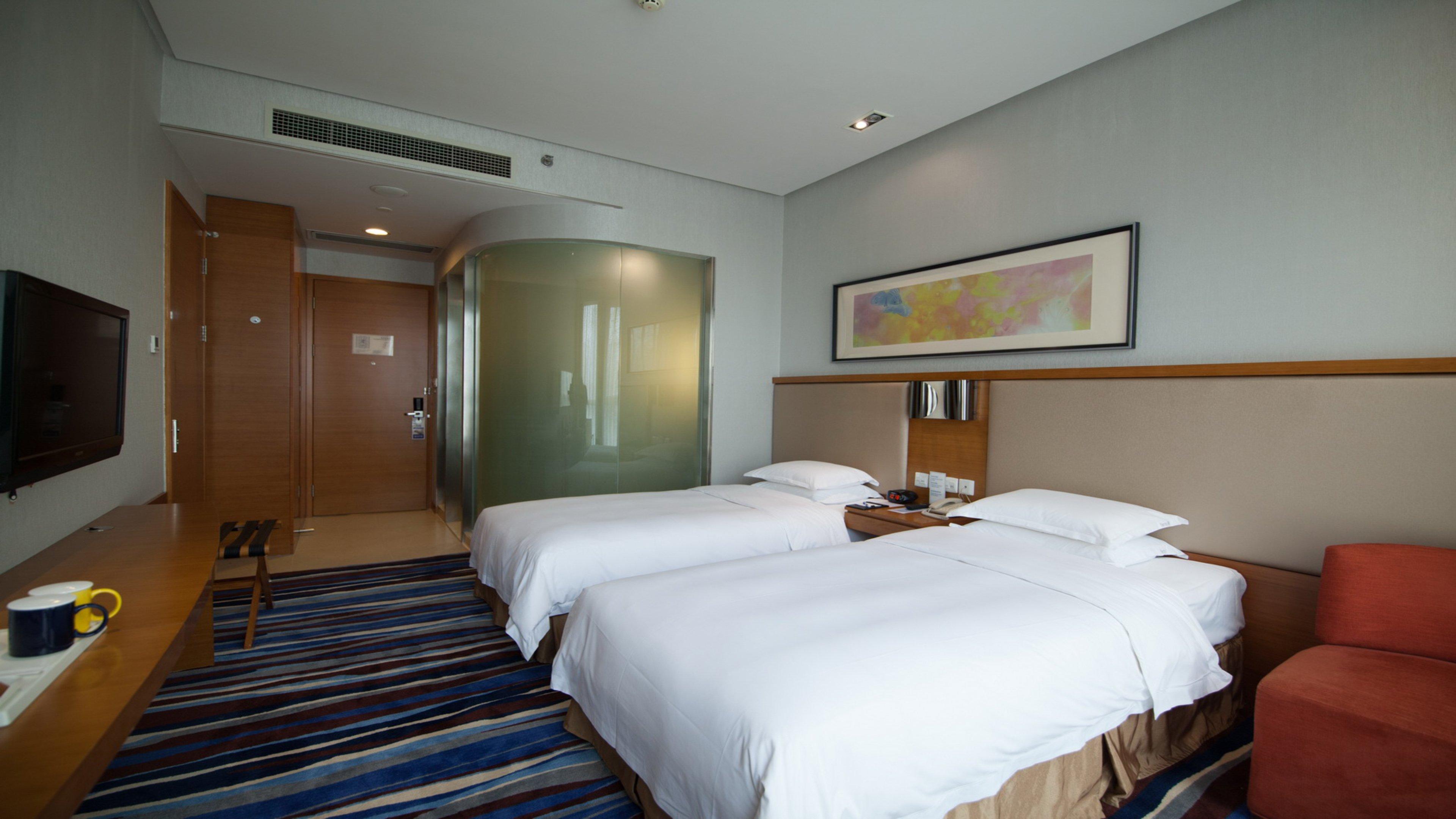 Holiday Inn Express Chongqing Guanyinqiao By Ihg מראה חיצוני תמונה
