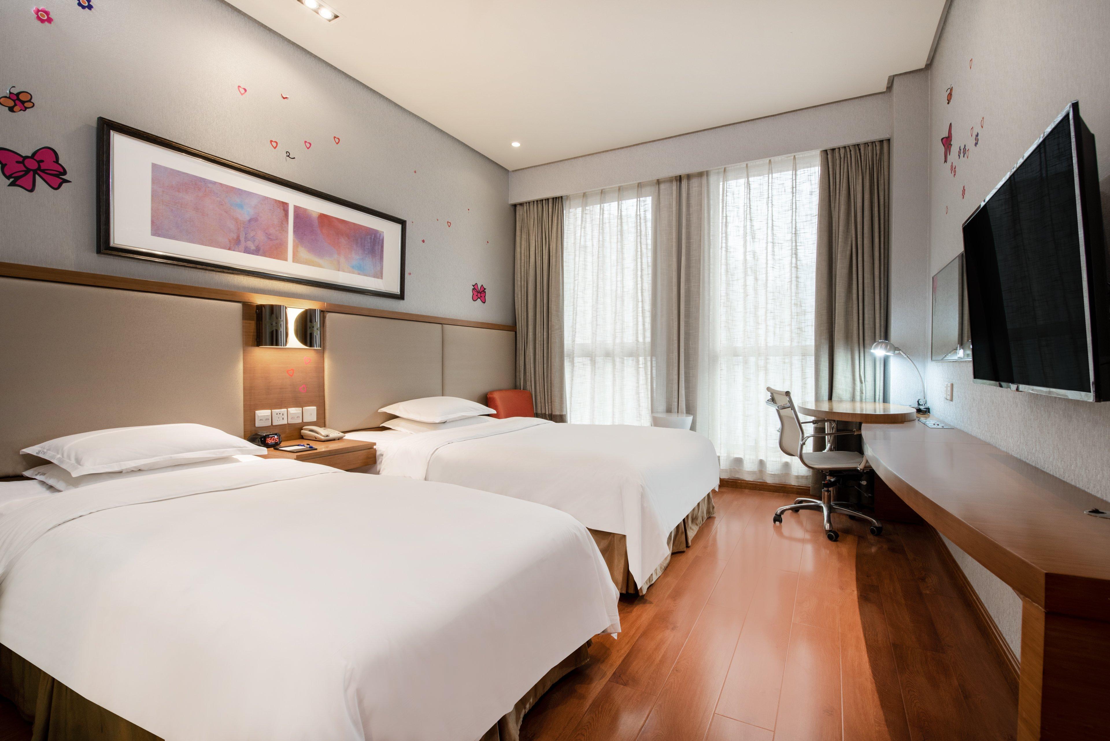 Holiday Inn Express Chongqing Guanyinqiao By Ihg מראה חיצוני תמונה