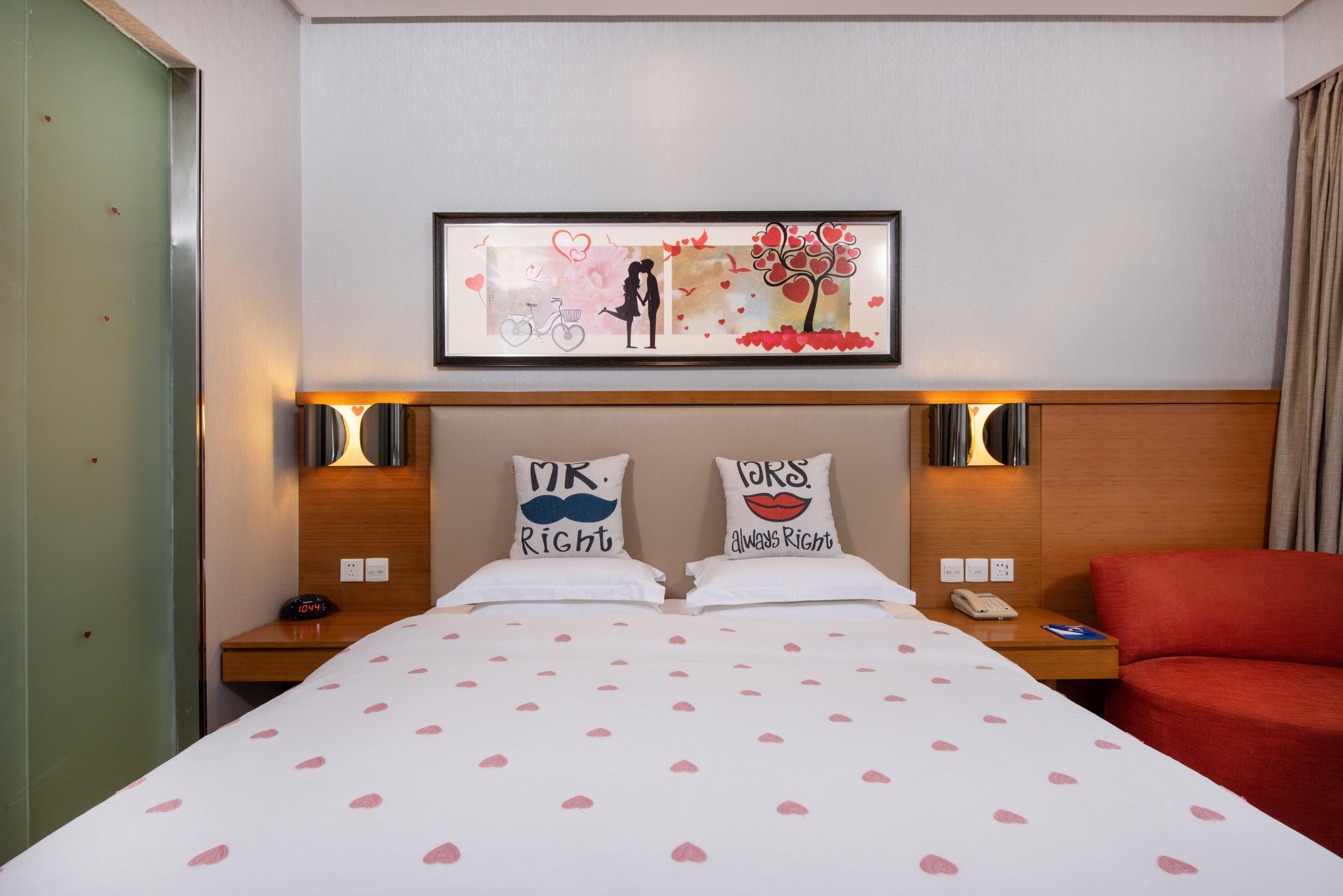 Holiday Inn Express Chongqing Guanyinqiao By Ihg מראה חיצוני תמונה