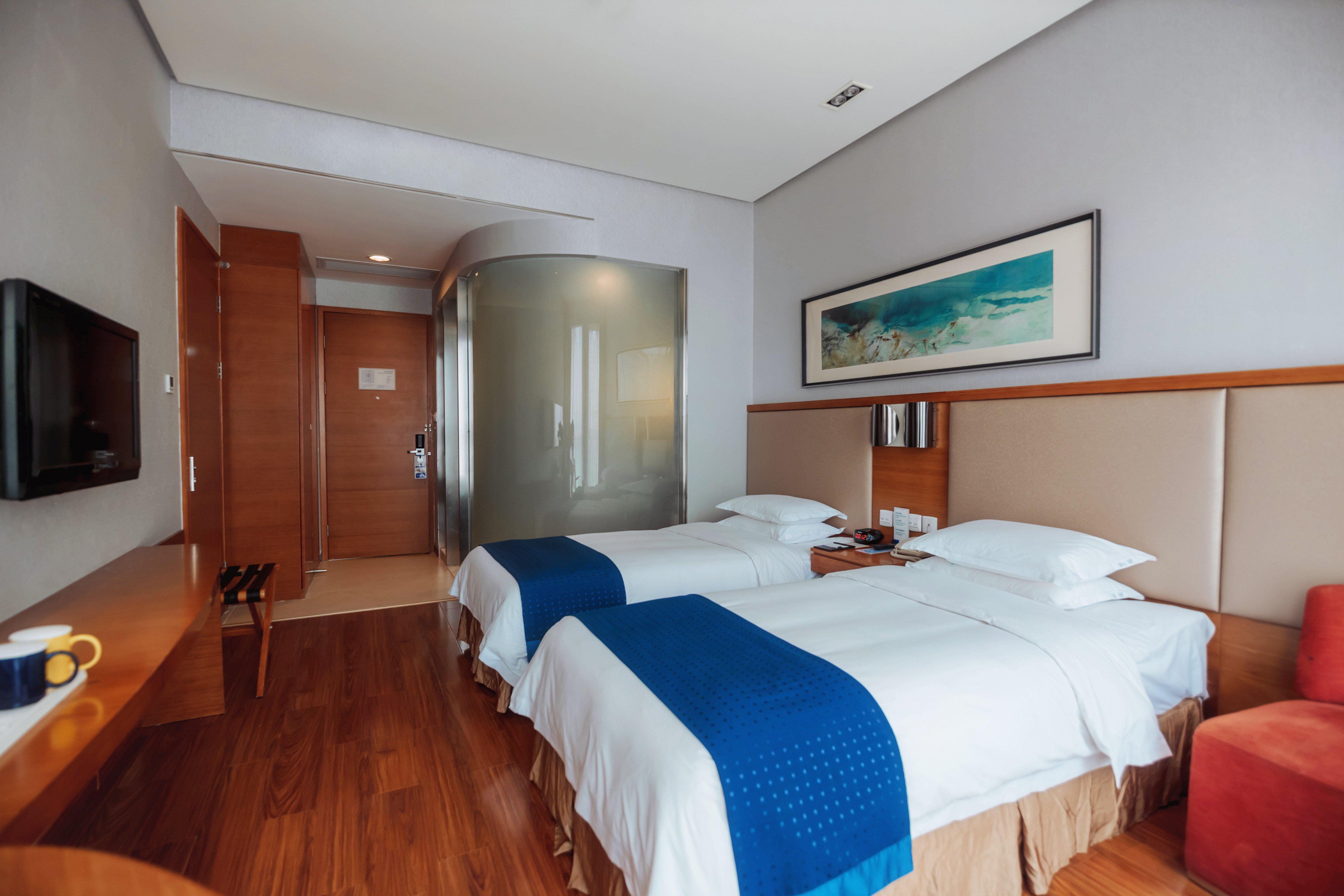 Holiday Inn Express Chongqing Guanyinqiao By Ihg מראה חיצוני תמונה