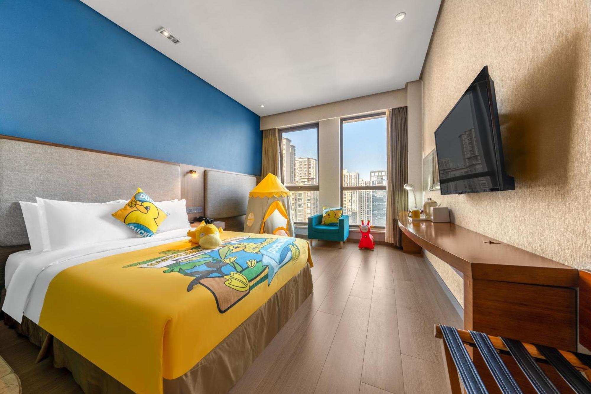 Holiday Inn Express Chongqing Guanyinqiao By Ihg מראה חיצוני תמונה